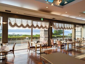 Daily Japanese breakfast (JPY 2200 per person)