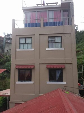 Bagian depan properti