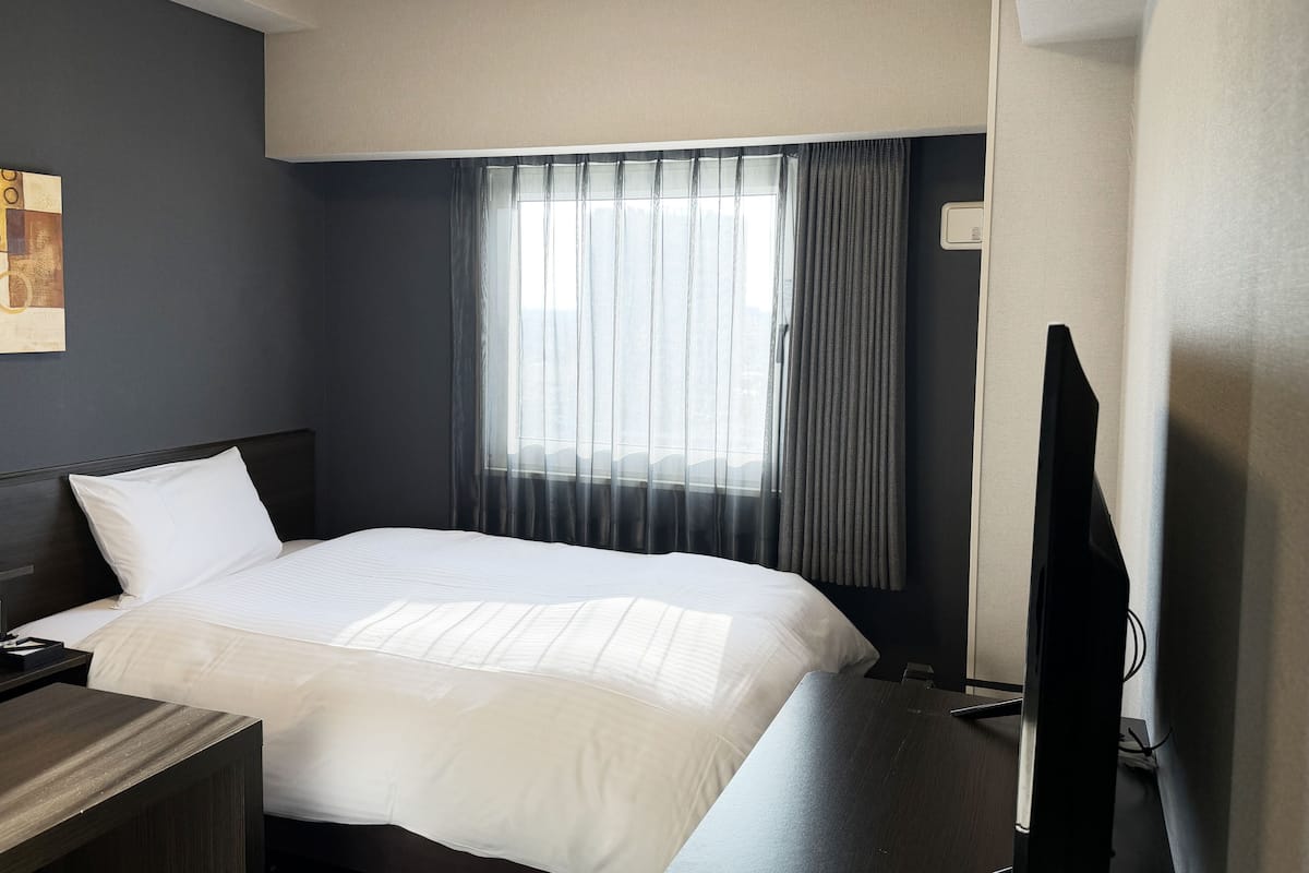 Schreibtisch, kostenloses WLAN, Bettwäsche