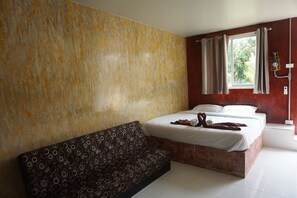 Rollaway beds, free WiFi - Punan Loft Nan (Nan)