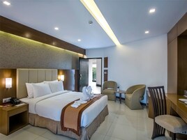 Ropa de cama de alta calidad y minibar 