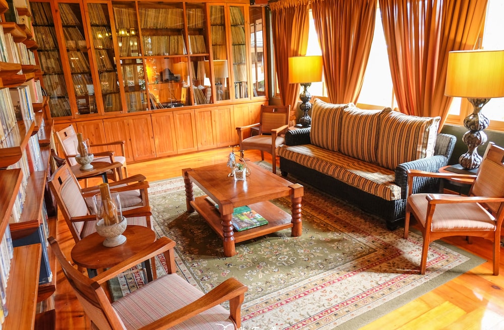 John Hay Hotels Forest Wing (Formerly The Forest Lodge) by null