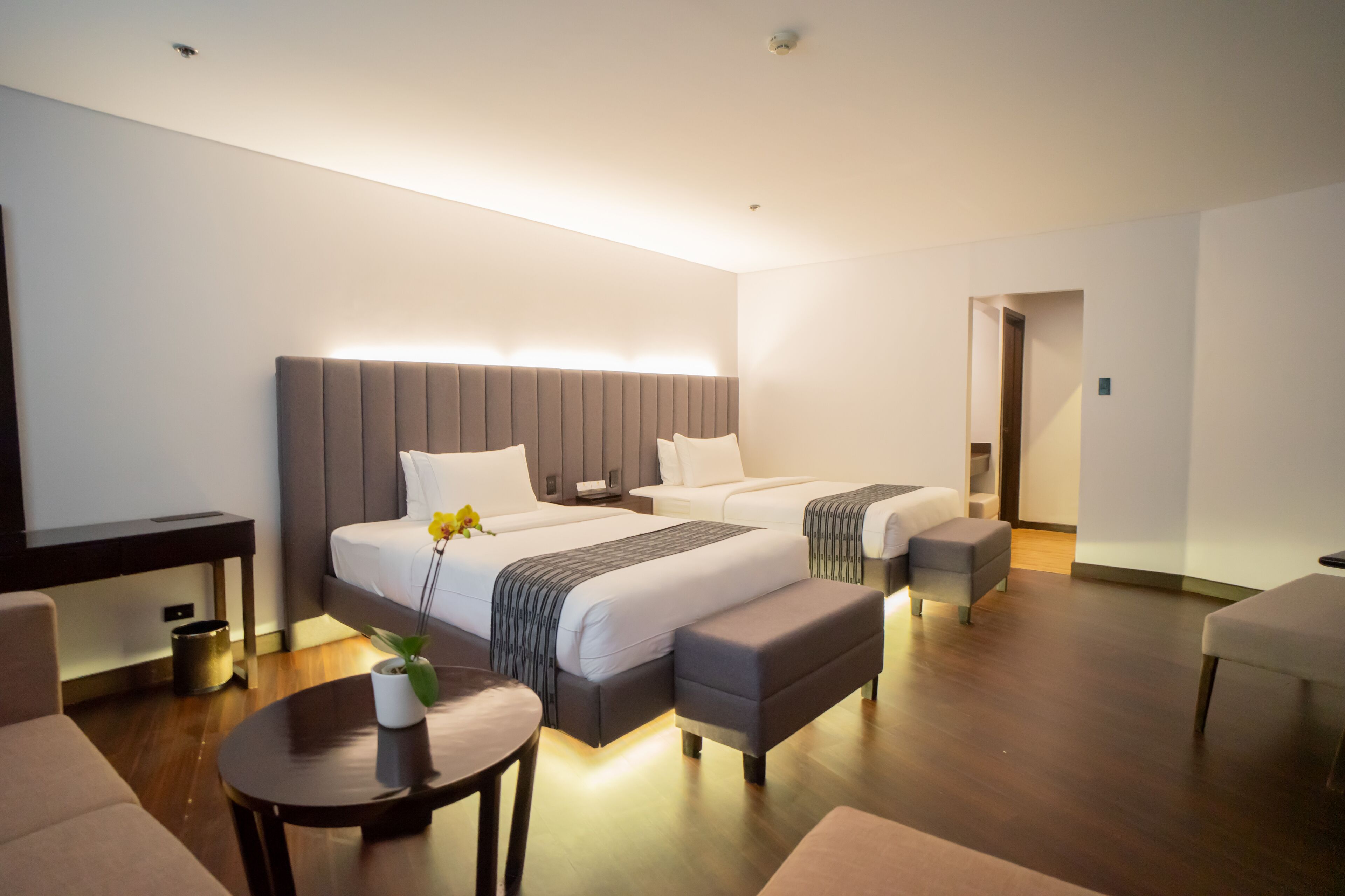 studio suite | 1 bedroom, minibar, desk, blackout curtains