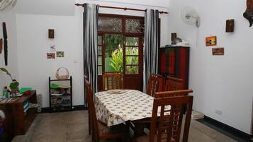 Area sarapan