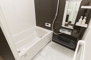 Bathroom - Kyo Oyado Kurakura (Kyoto)