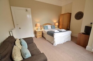 Double Room | Iron/ironing board, free WiFi - Eversley Hotel (Ventnor)