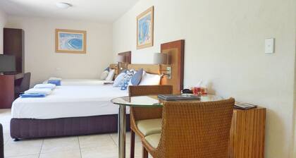 Jadran Motel & El Jays Holiday Lodge