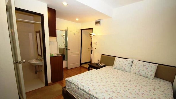 Standard Double Room Private Bathroom