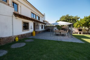 منزل - ٣ غرف نوم (Capitães) | شرفة/رواق