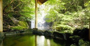 บริเวณภายนอก