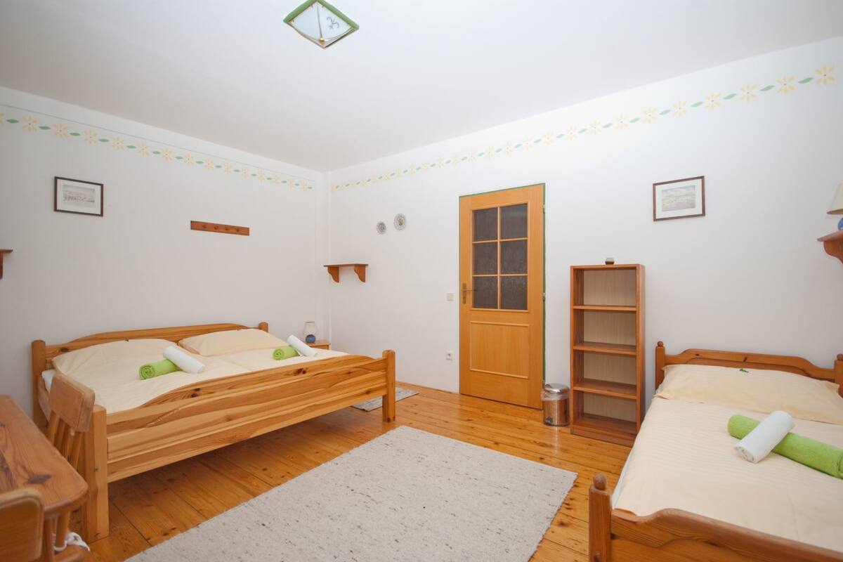 In-room safe, desk, free cots/infant beds, free WiFi