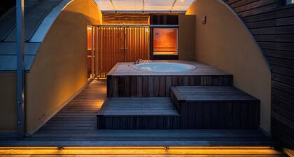 Resort Hotel Moanacoast