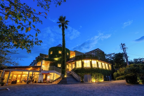 Resort Hotel Moanacoast