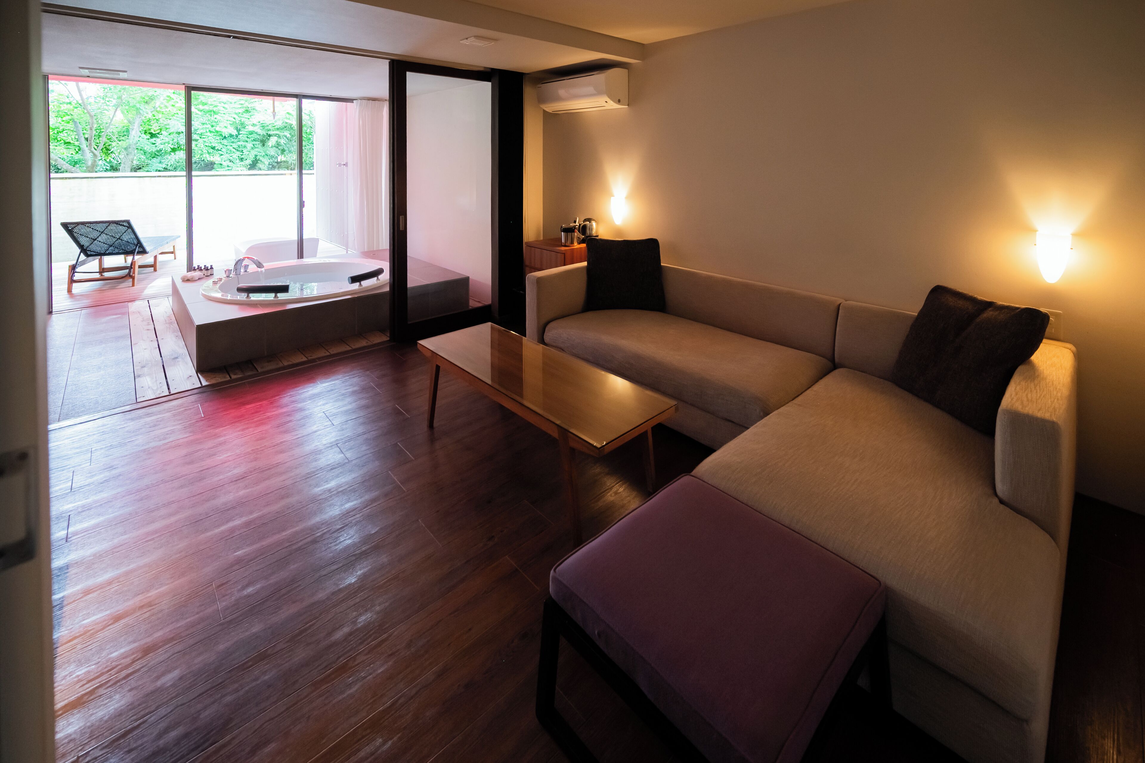 高級雙人房, 附屬建築 (Maisonette with Spa Bath) | 免費無線上網、床單