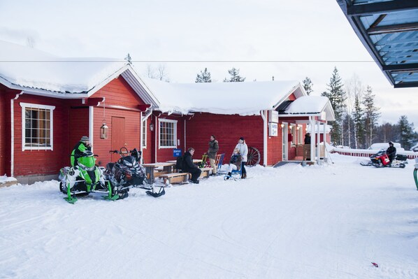 Fachada de la propiedad