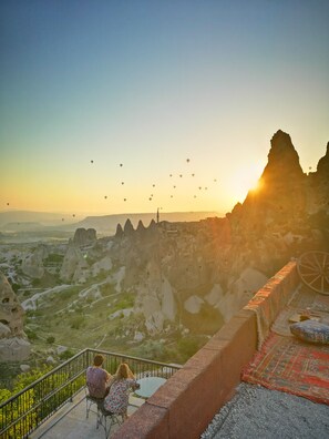 Luxe Suite Room | View from room - Hermes Cave Hotel (Nevsehir)