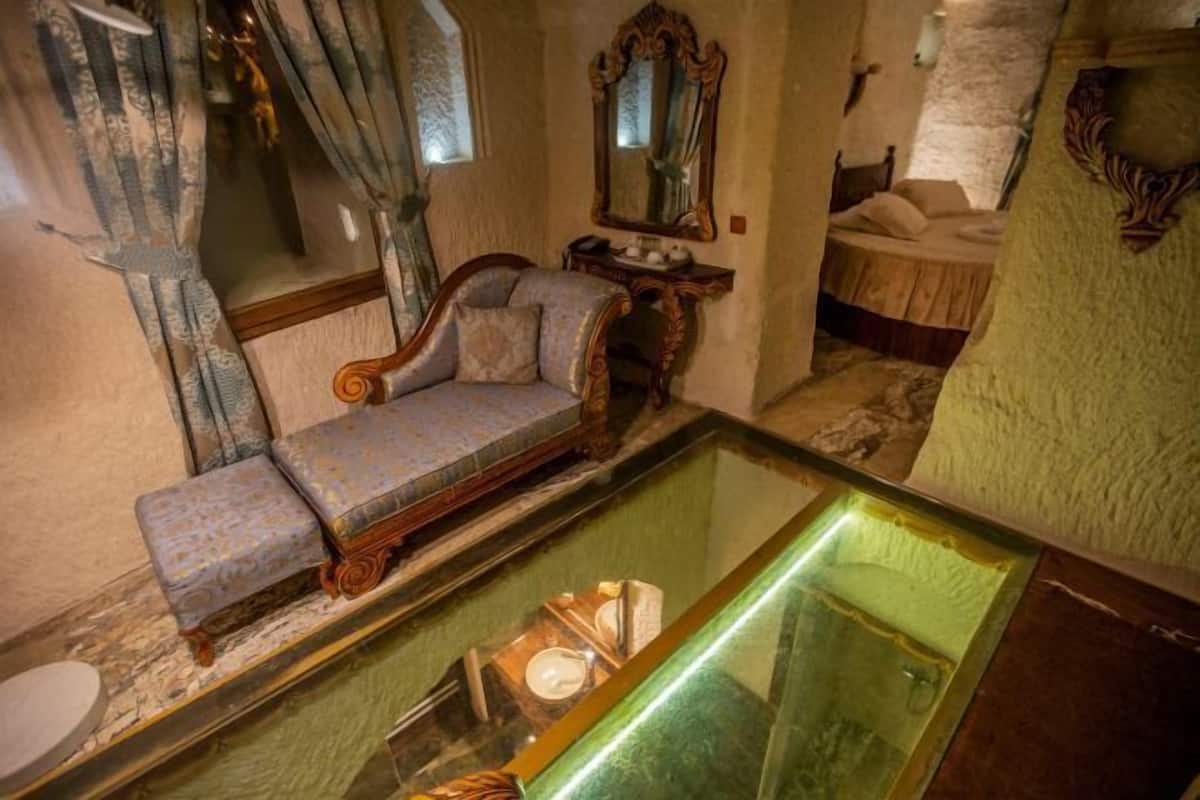 Individually decorated, desk, laptop workspace, soundproofing