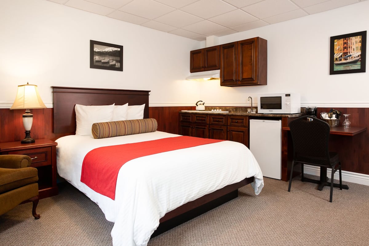Chambre Exclusive, 1 grand lit, coin cuisine