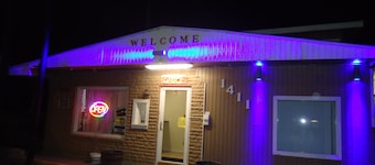 Budget Inn