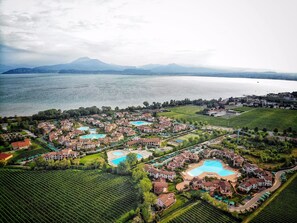 Quang cảnh resort