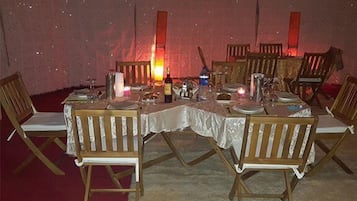 Breakfast, lunch, dinner served; Moroccan cuisine 