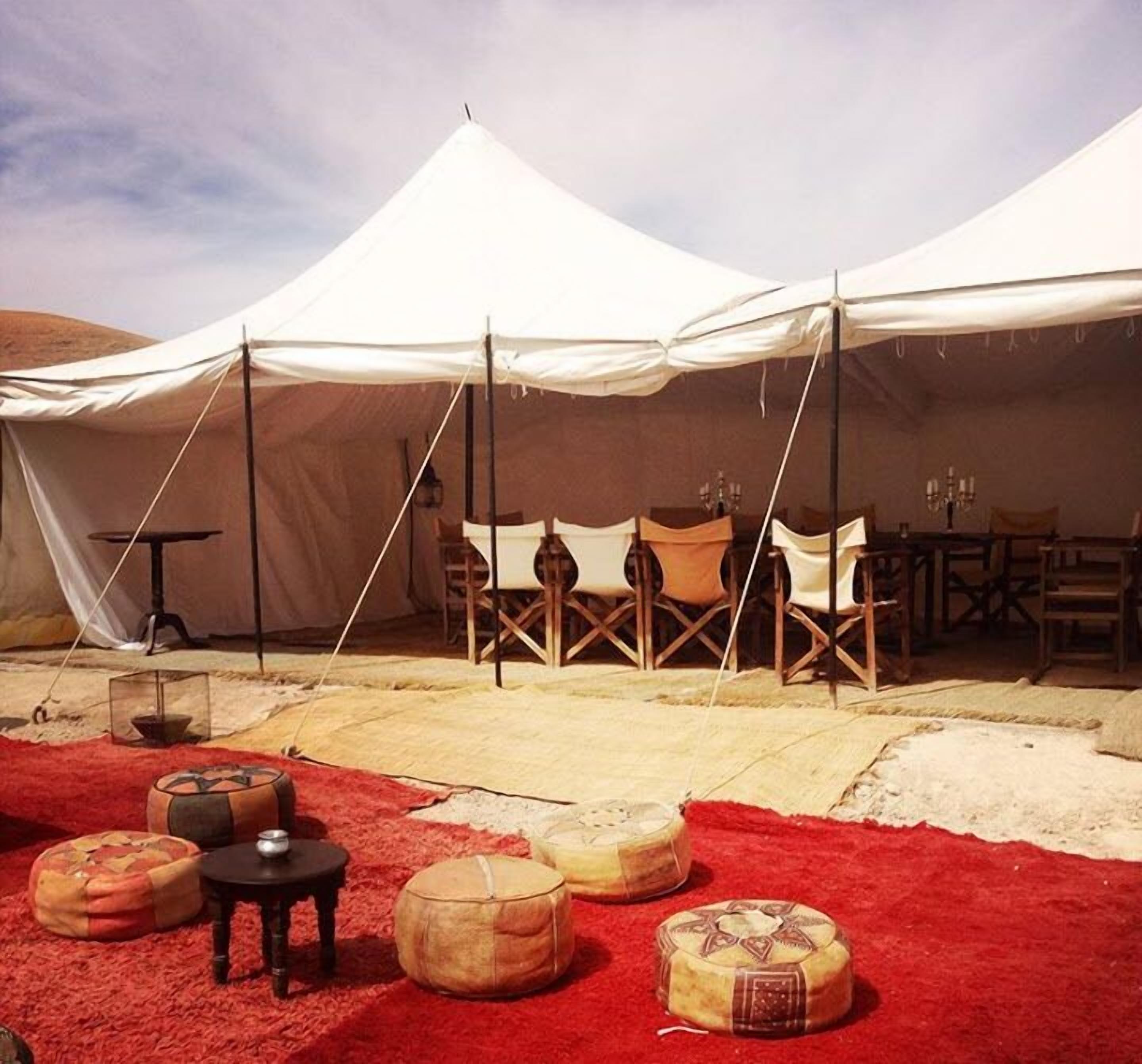 供应早餐、午餐和晚餐，摩洛哥菜