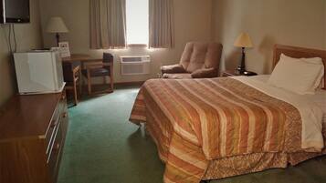 Traditional Room, 1 Queen Bed