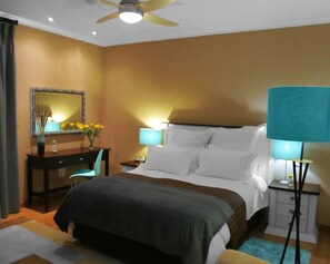 Lyxrum | Minibar, mörkläggningsgardiner och gratis wi-fi