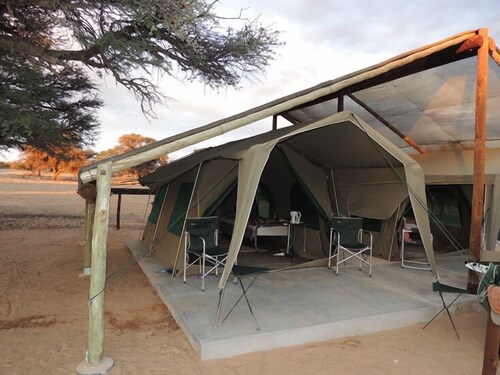 Kalahari Farmstall - Accommodation and Campground