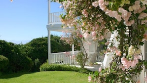 Garden - Southern Cross Beach House (Plettenberg Bay)
