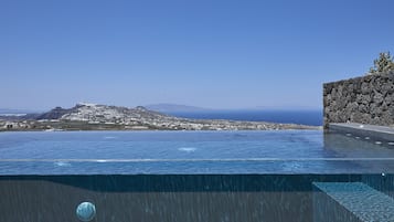 Honeymoon-Suite, eigener Pool | Ausblick vom Zimmer