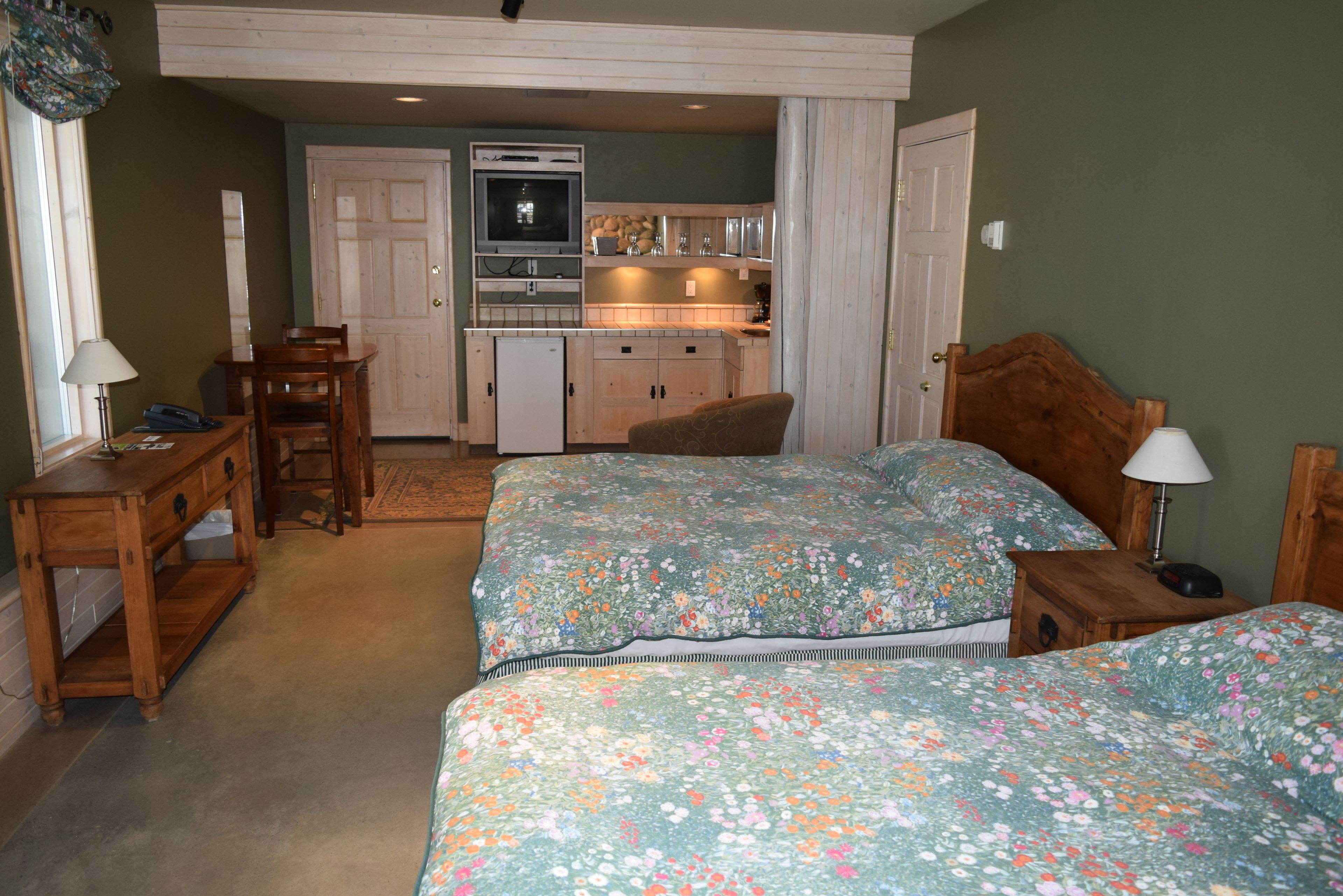 免费 WiFi、床单