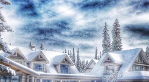 Exterior - Retreat Wilderness Inn (Nimpo Lake)