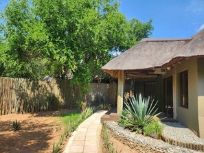 Exterior - Tambuti Lodge (Pilanesberg National Park)