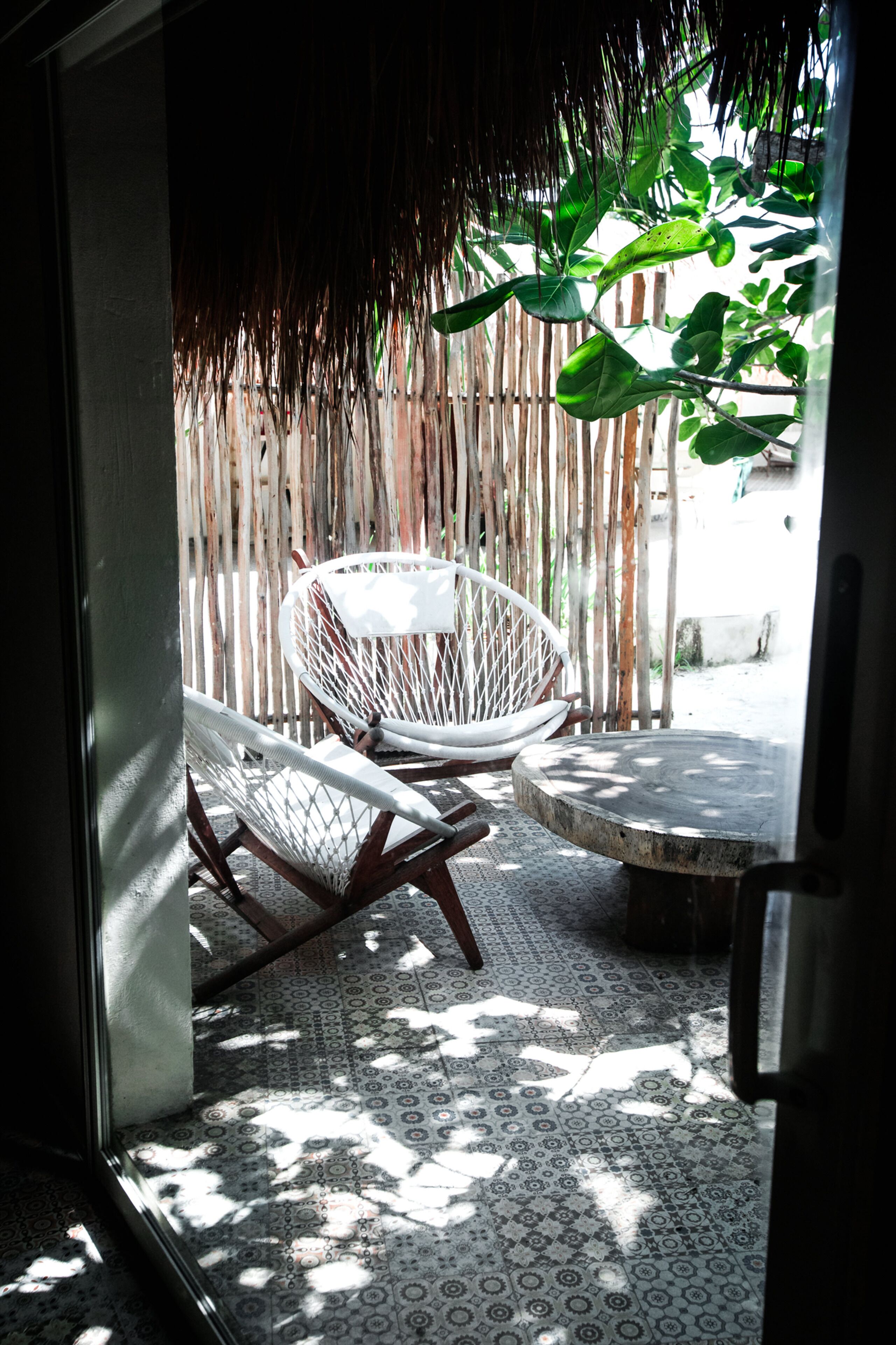 20 tox master (1 king) | laptop workspace, blackout curtains, iron/ironing board, free wifi