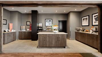 Frokostbuffé er inkludert hver dag