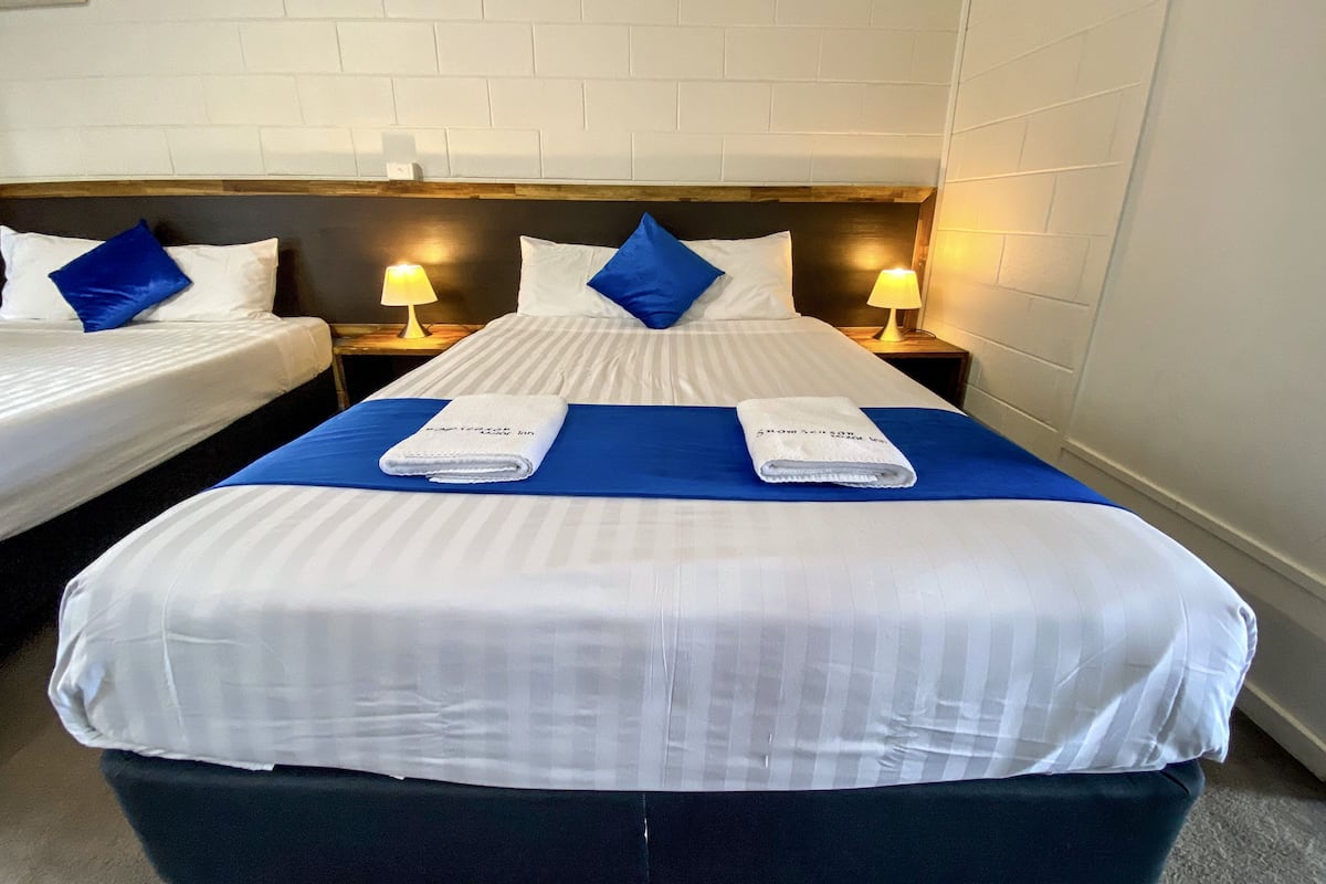 Kamar Double Deluks | Meja kerja, Wi-Fi gratis, dan seprai linen