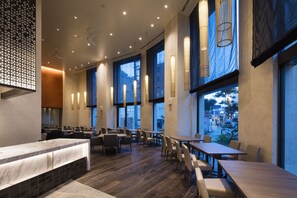 Restaurant - JR KYUSHU HOTEL Blossom Naha (Naha)