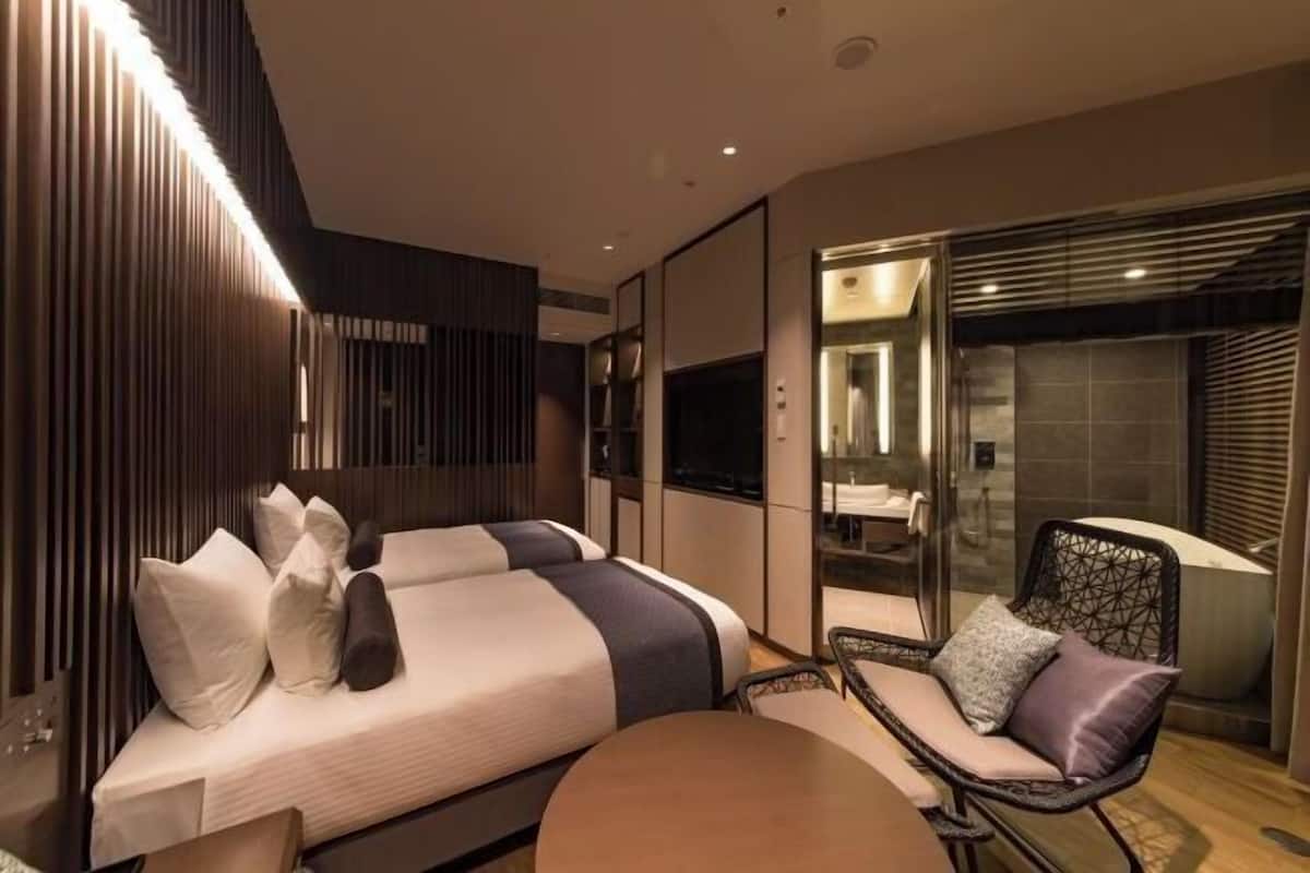 In-room safe, desk, laptop workspace, blackout curtains