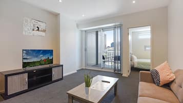 Two Bedroom Apartment | Iron/ironing board, free WiFi, bed sheets