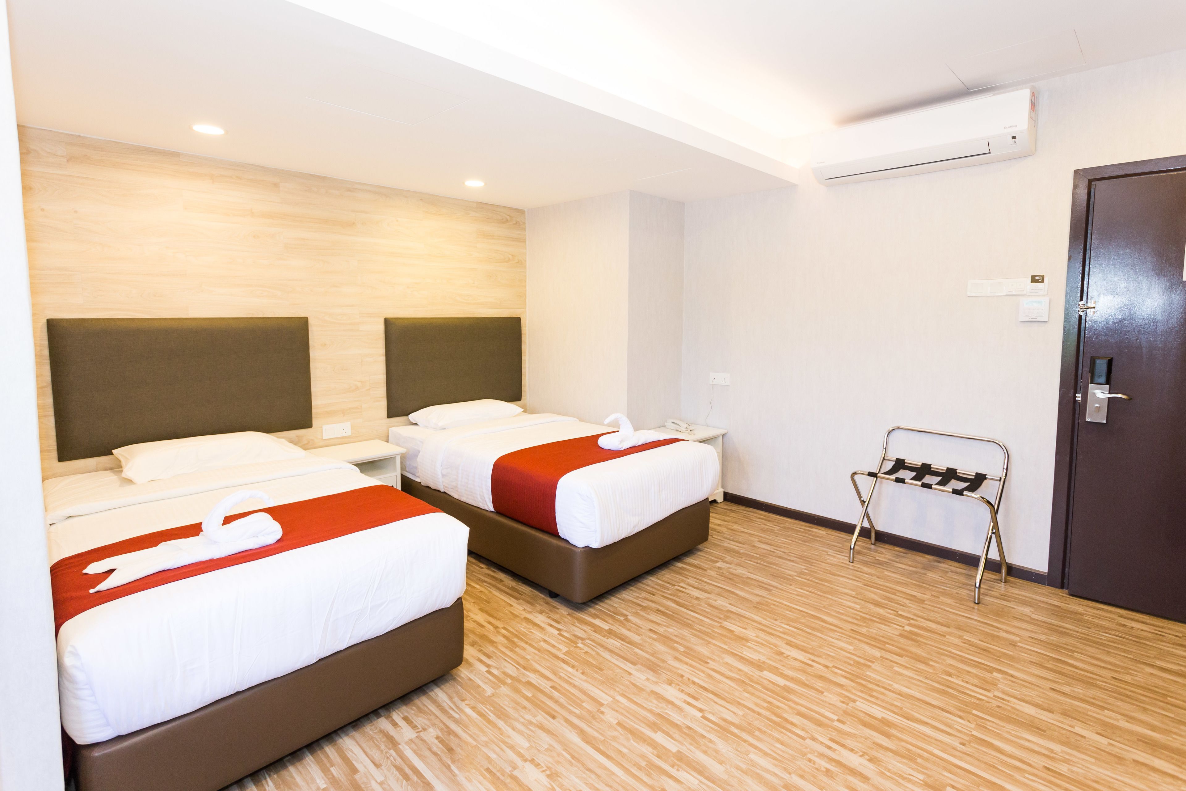 desk, soundproofing, iron/ironing board, free wifi