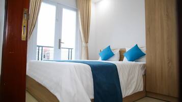 Minibar, in-room safe, desk, blackout drapes