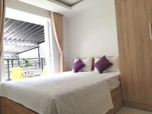 Minibar, két bảo mật tại phòng, bàn, màn/rèm cản sáng 