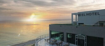 EL Hotel