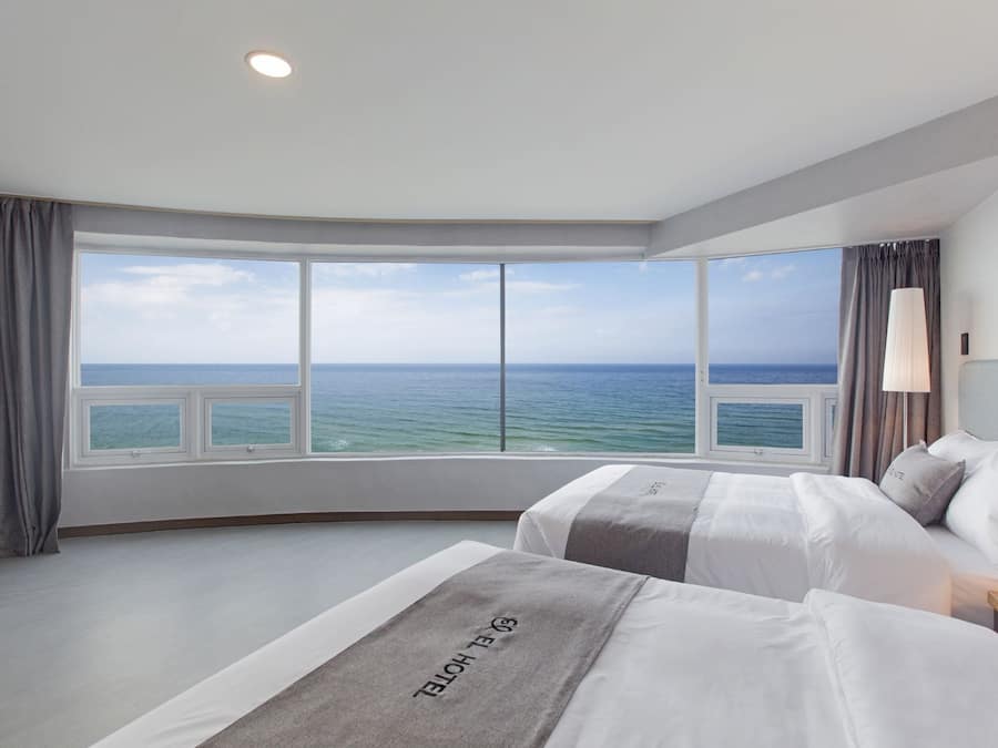Premium bedding, desk, blackout drapes, soundproofing