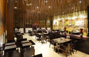 Restaurant - Qingdao Wushengguan Holiday Hotel (Qingdao)