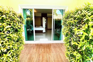 豪華客房 | 露台/庭院