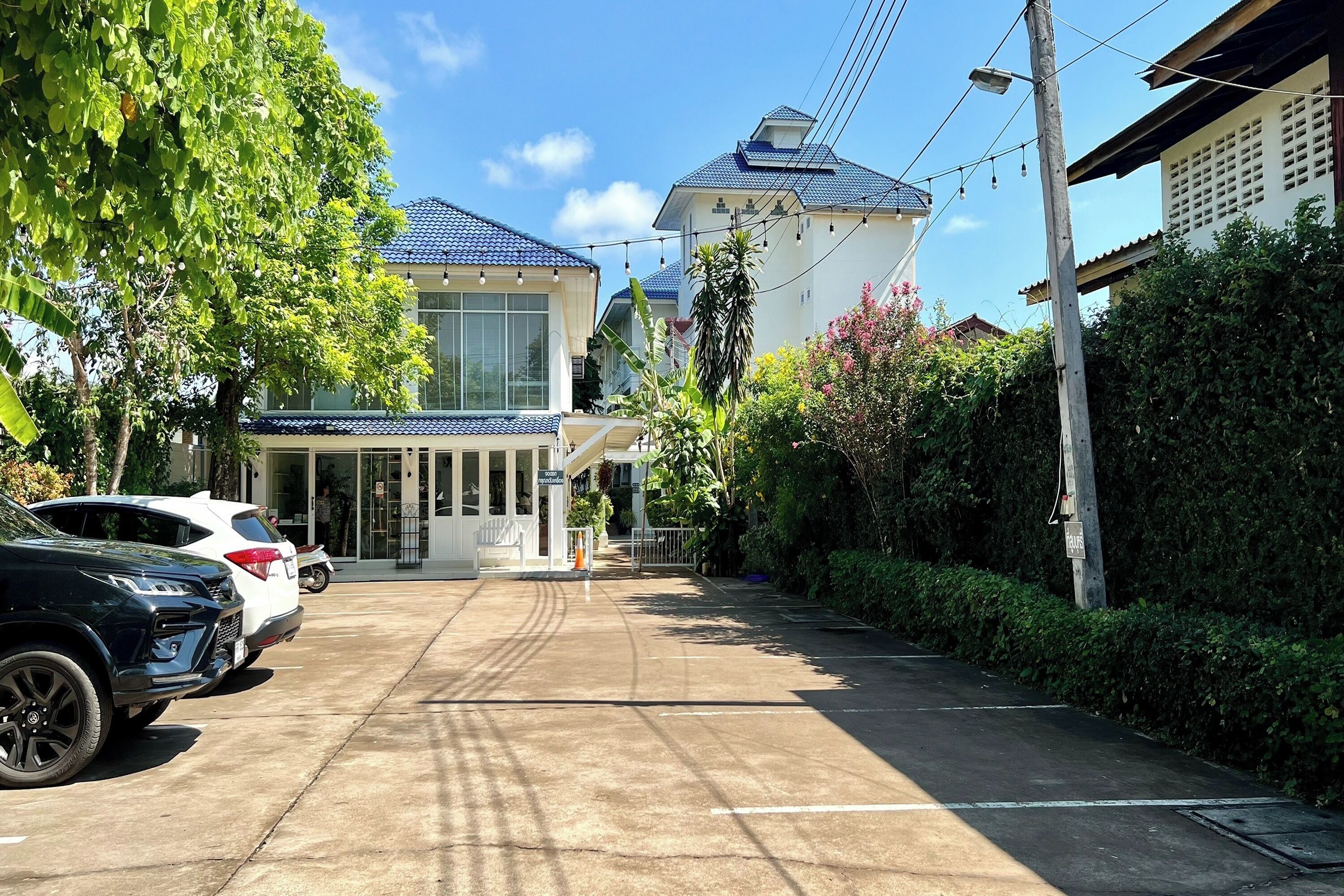 บริเวณภายนอก