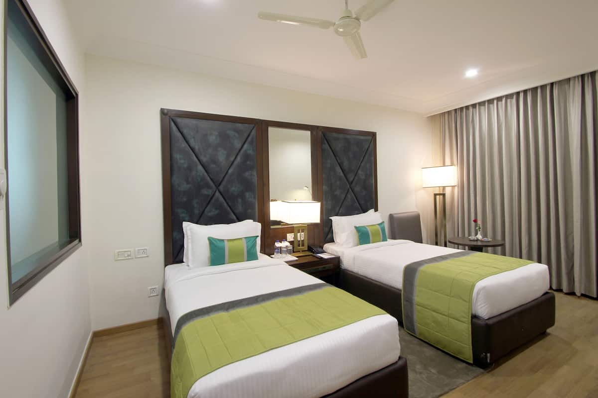 Premium bedding, minibar, in-room safe, desk