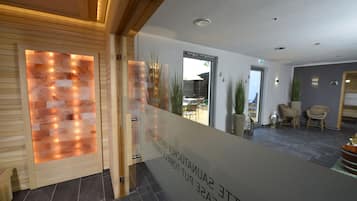 Sauna, body treatments, body wraps, body scrubs, facials